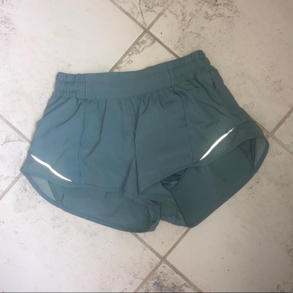 ✰ LULULEMON SHORTS